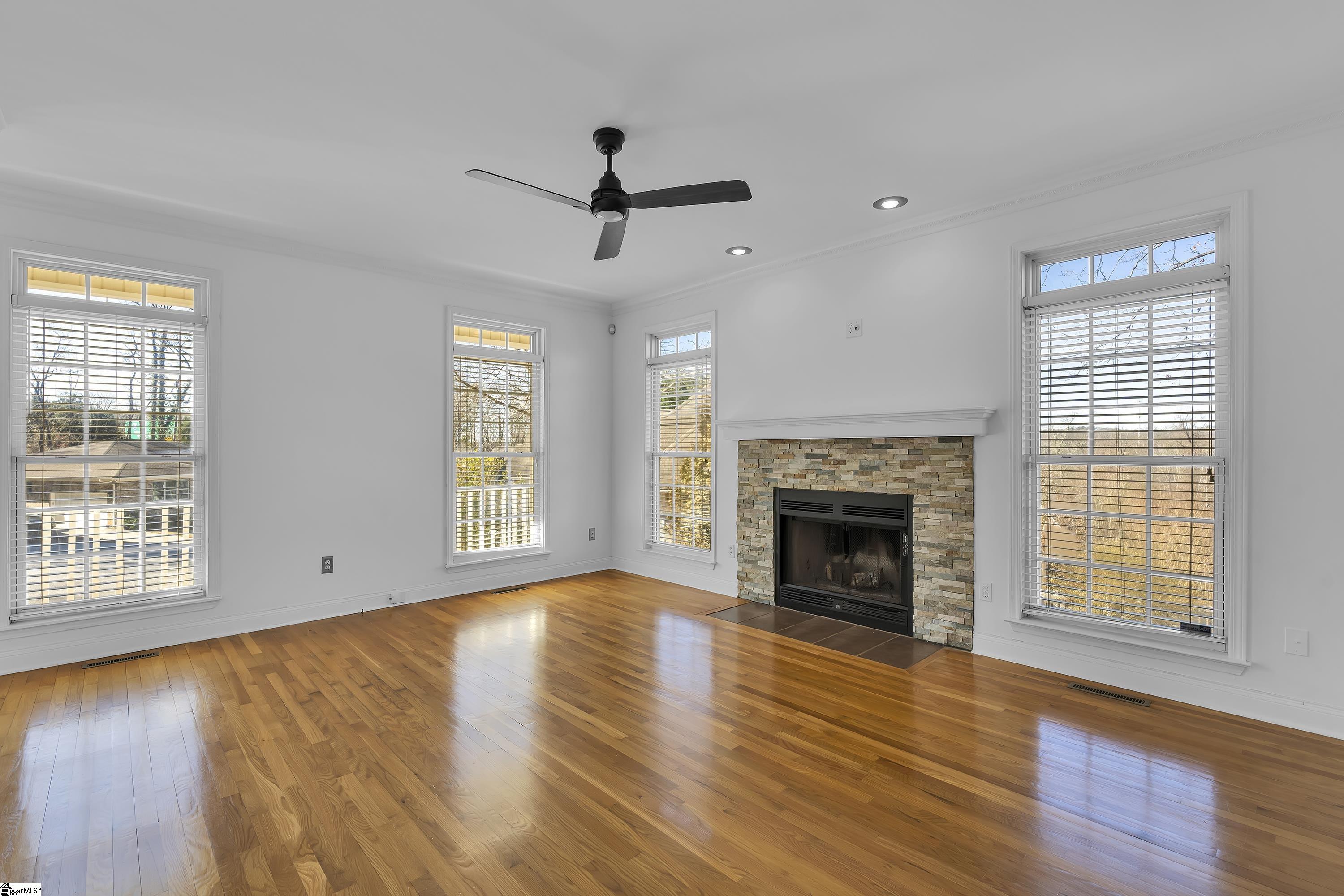 111 Springhouse Way
