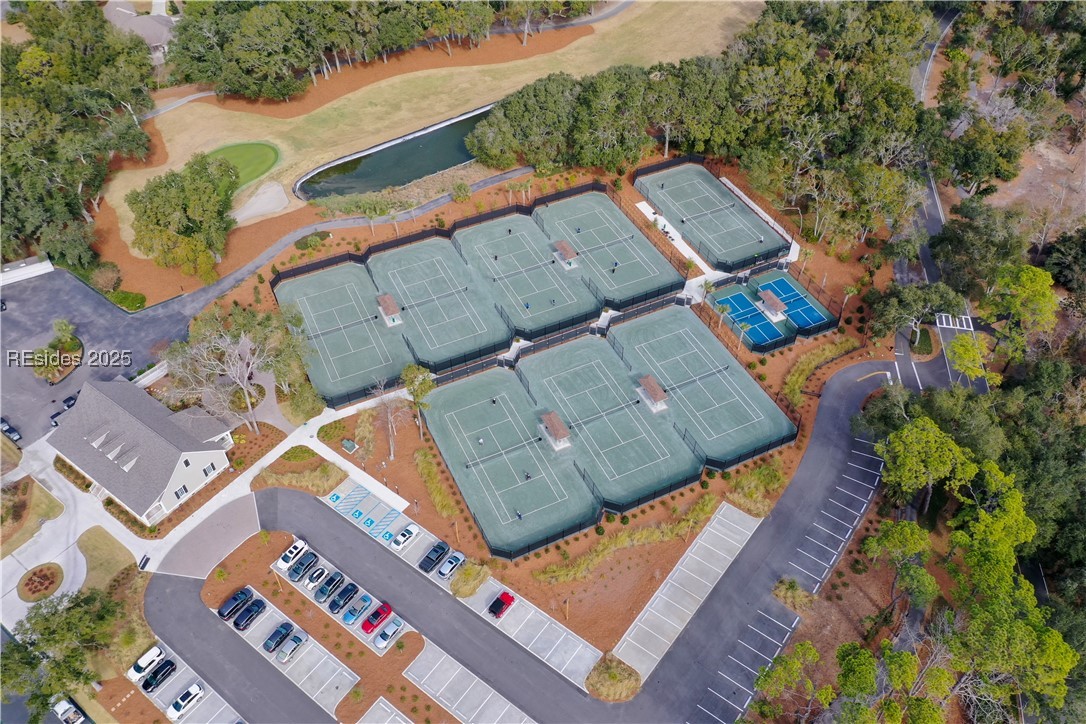 14 Wimbledon Court Unit: 203-3