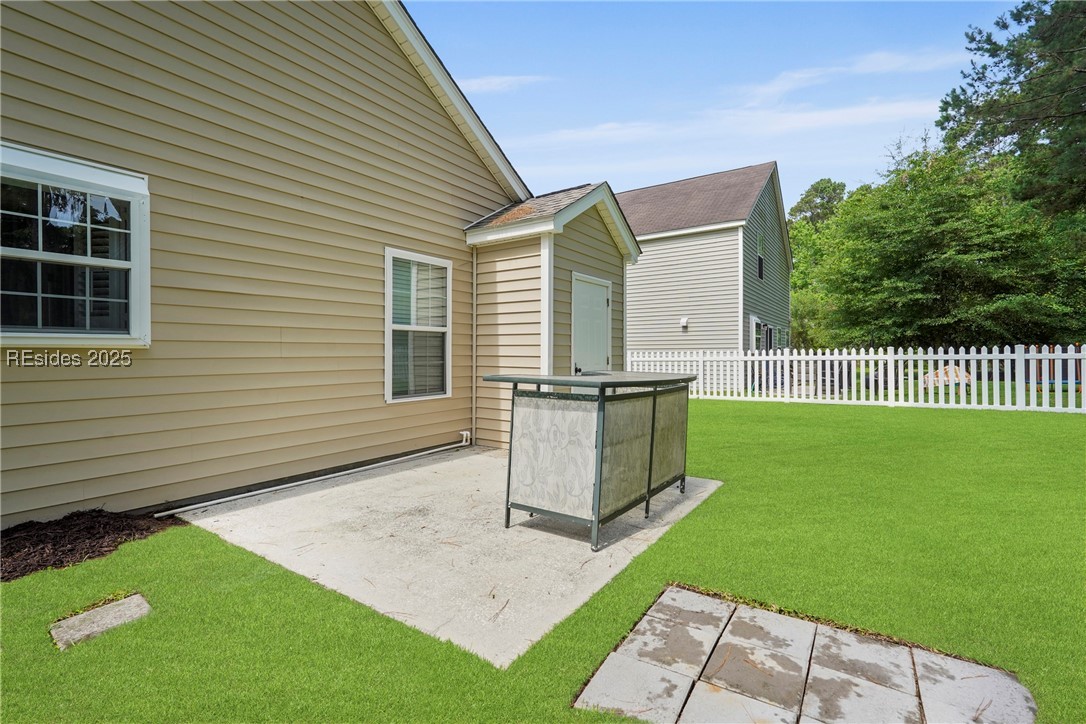 842 Rocking Horse Lane