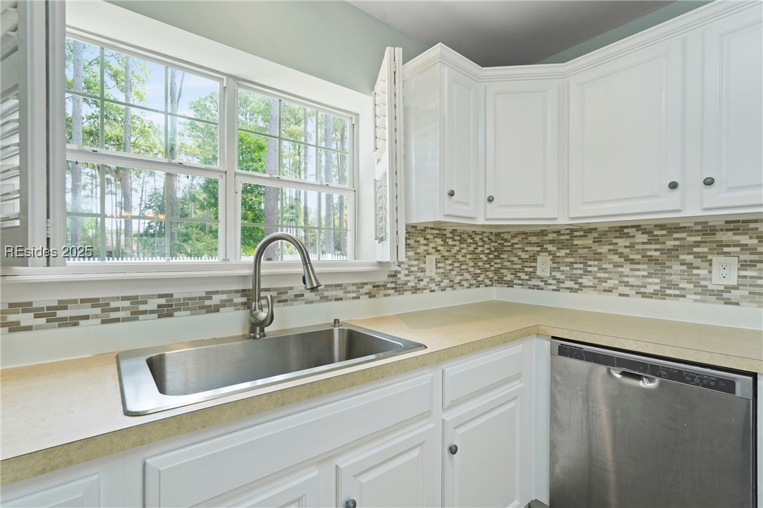 842 Rocking Horse Lane