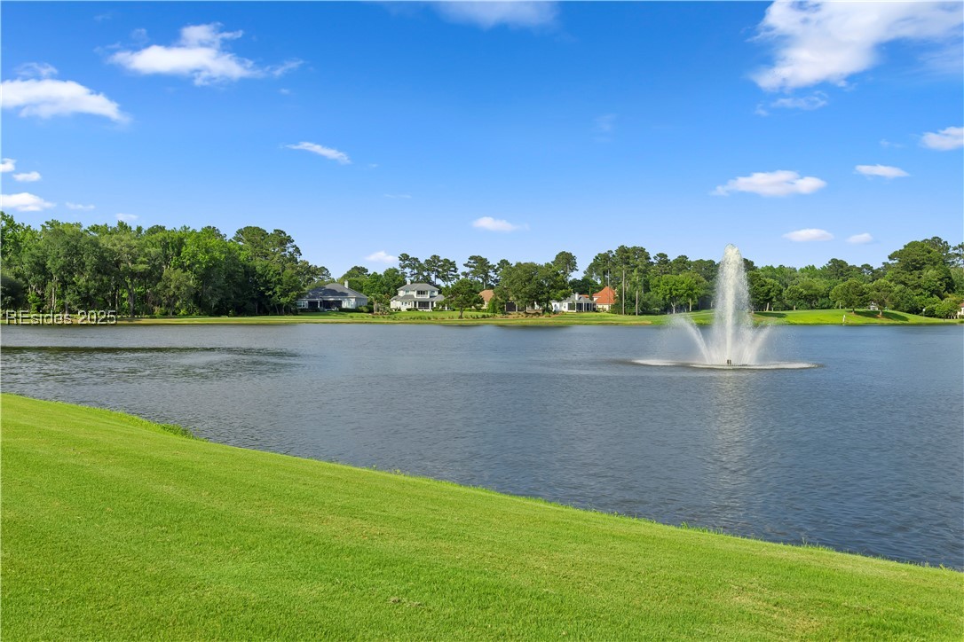 167 Farnsleigh Avenue