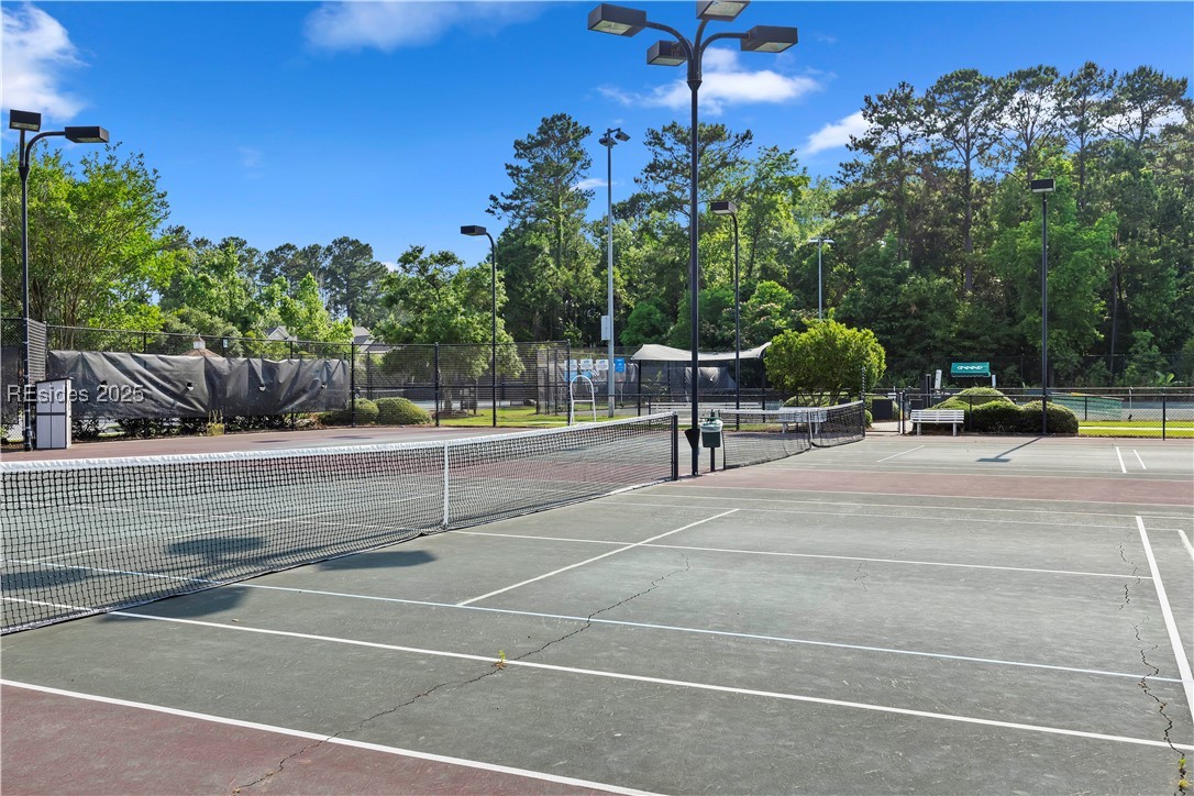 167 Farnsleigh Avenue