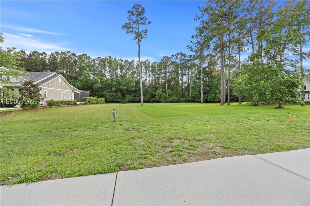 167 Farnsleigh Avenue