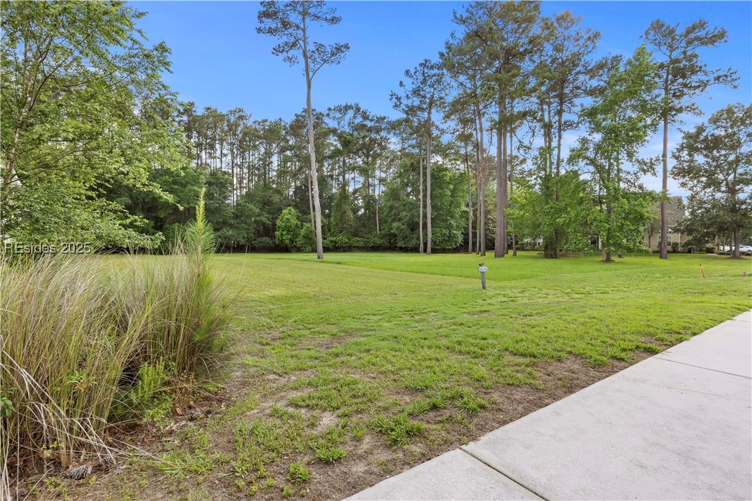 167 Farnsleigh Avenue