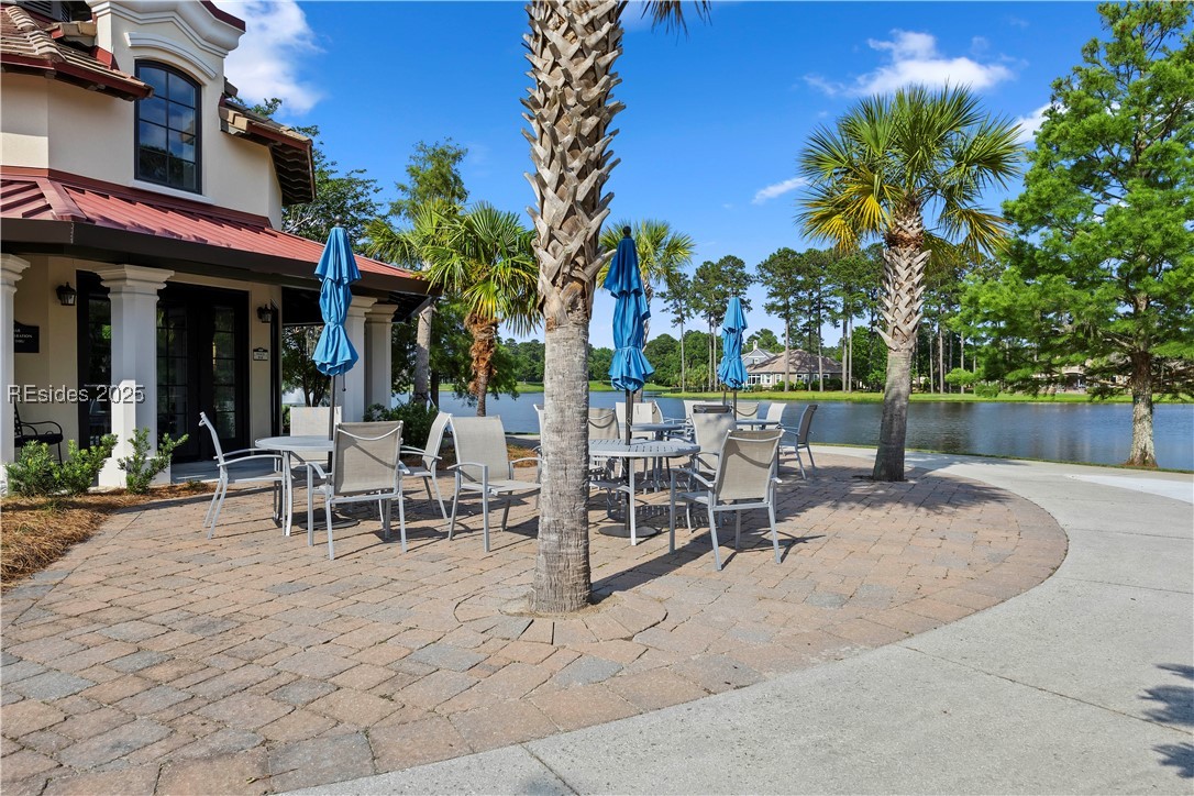 167 Farnsleigh Avenue