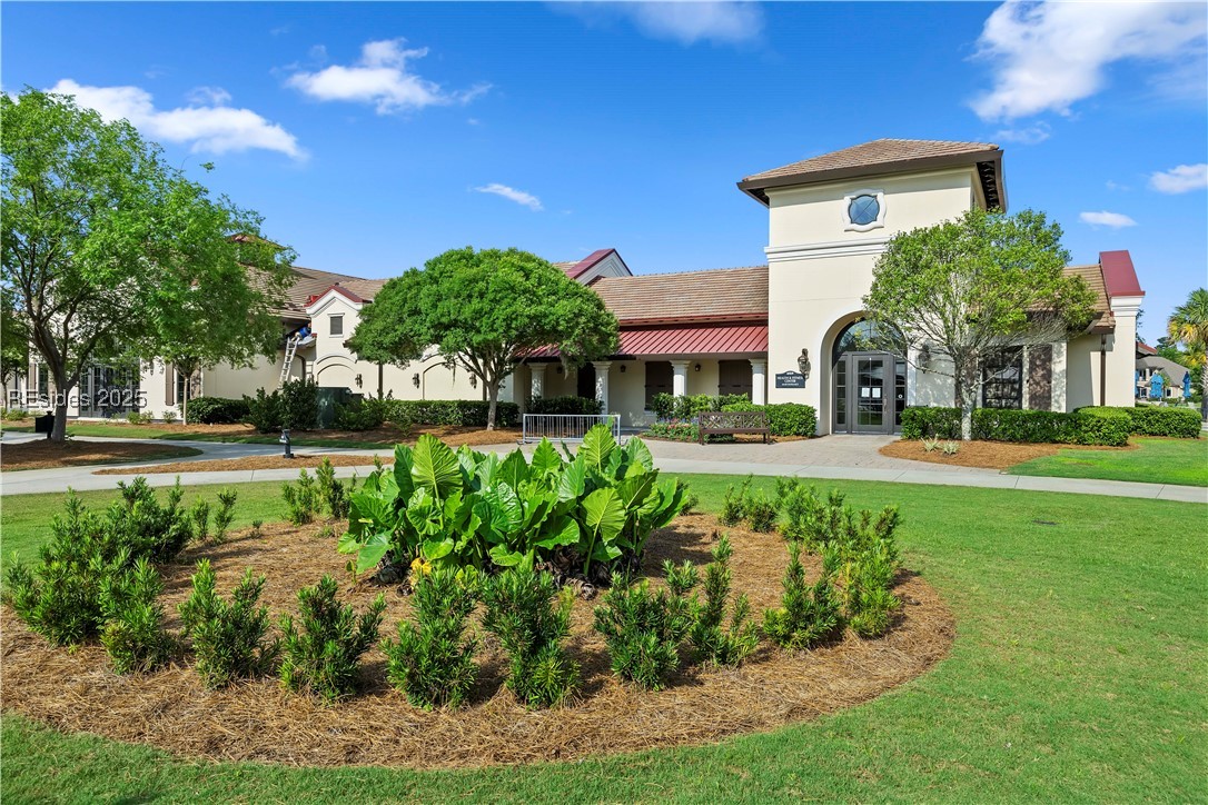 167 Farnsleigh Avenue