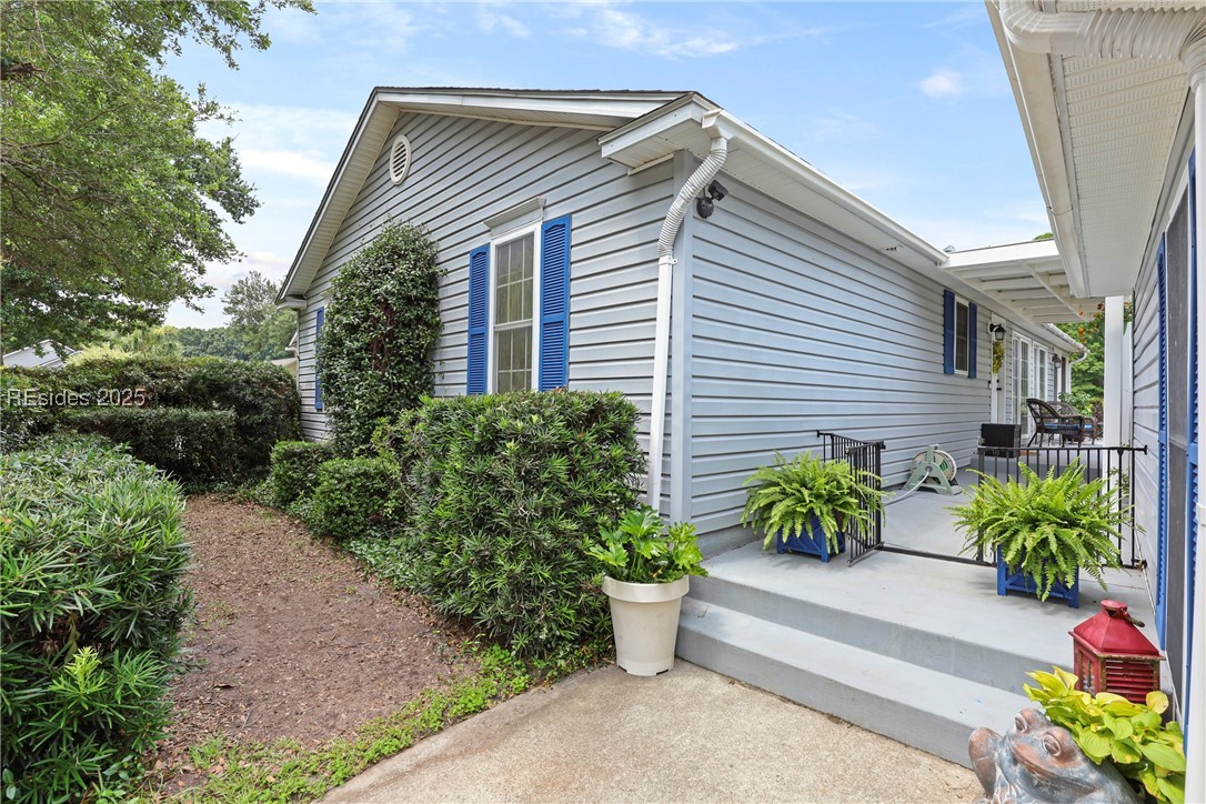 13 Sawmill Forest Drive