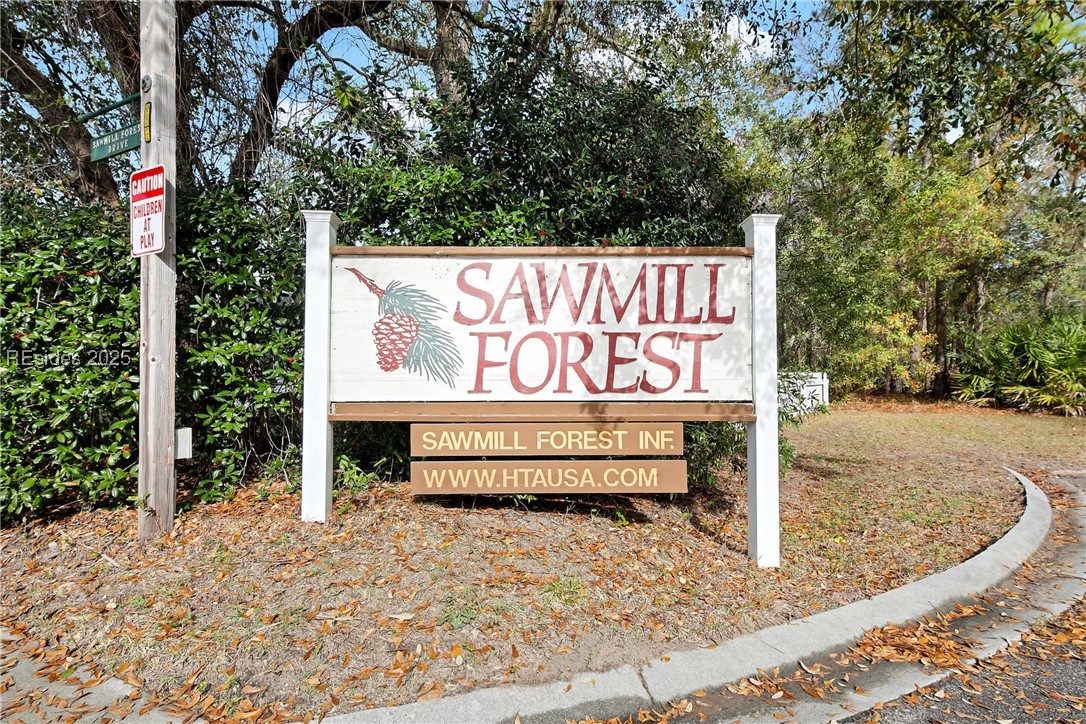 13 Sawmill Forest Drive