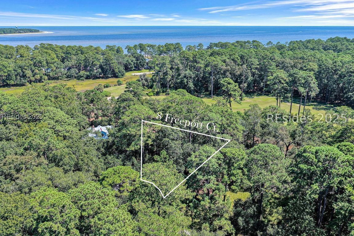 8 Freeport Court