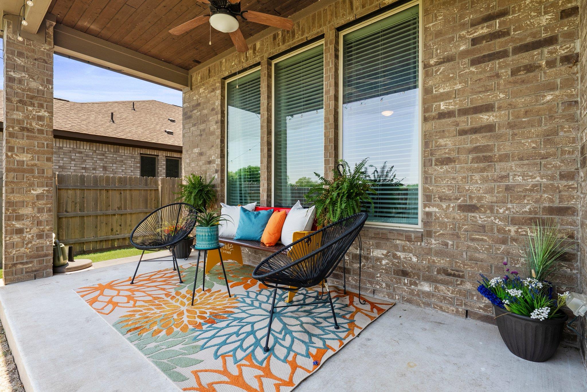 3328 Balboa WAY