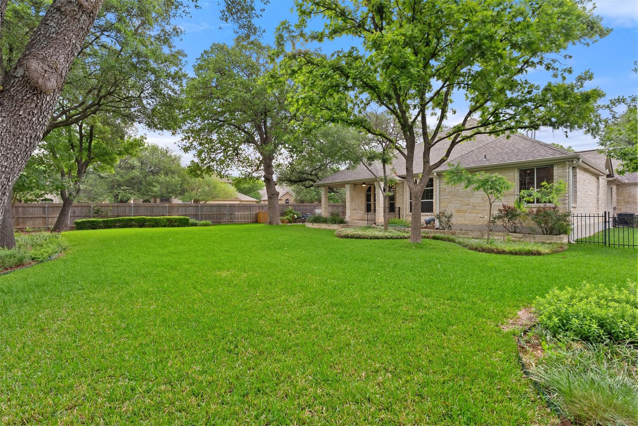 16920 Crystal Downs CV