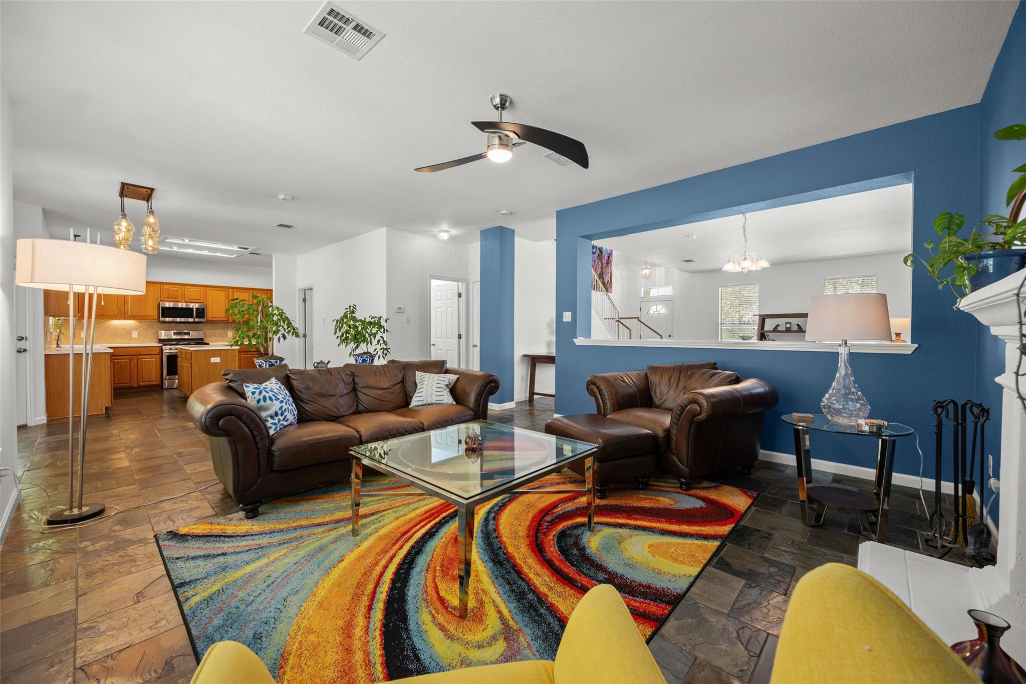 2612 Lynnbrook DR