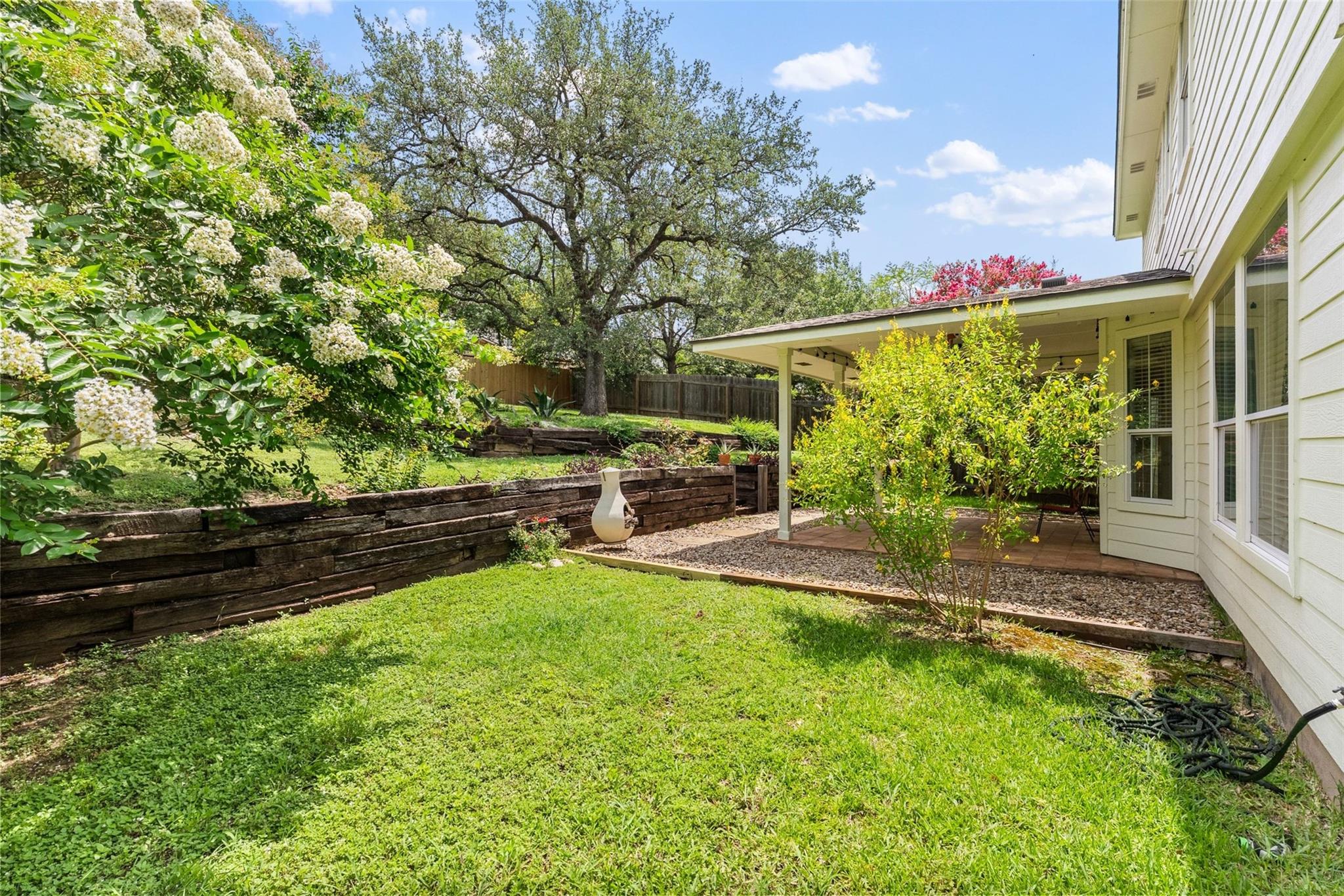 2612 Lynnbrook DR