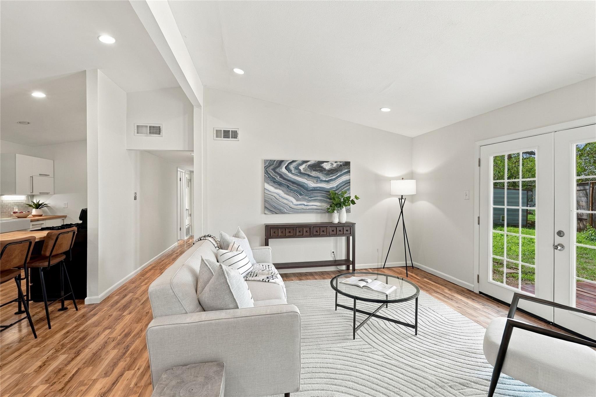 2107 Benwick CIR