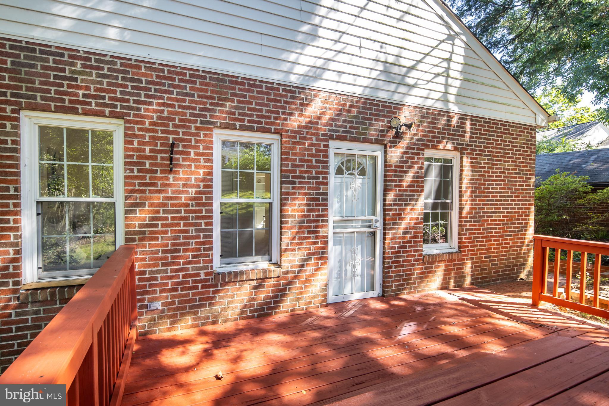 3500 SHEPHERD STREET