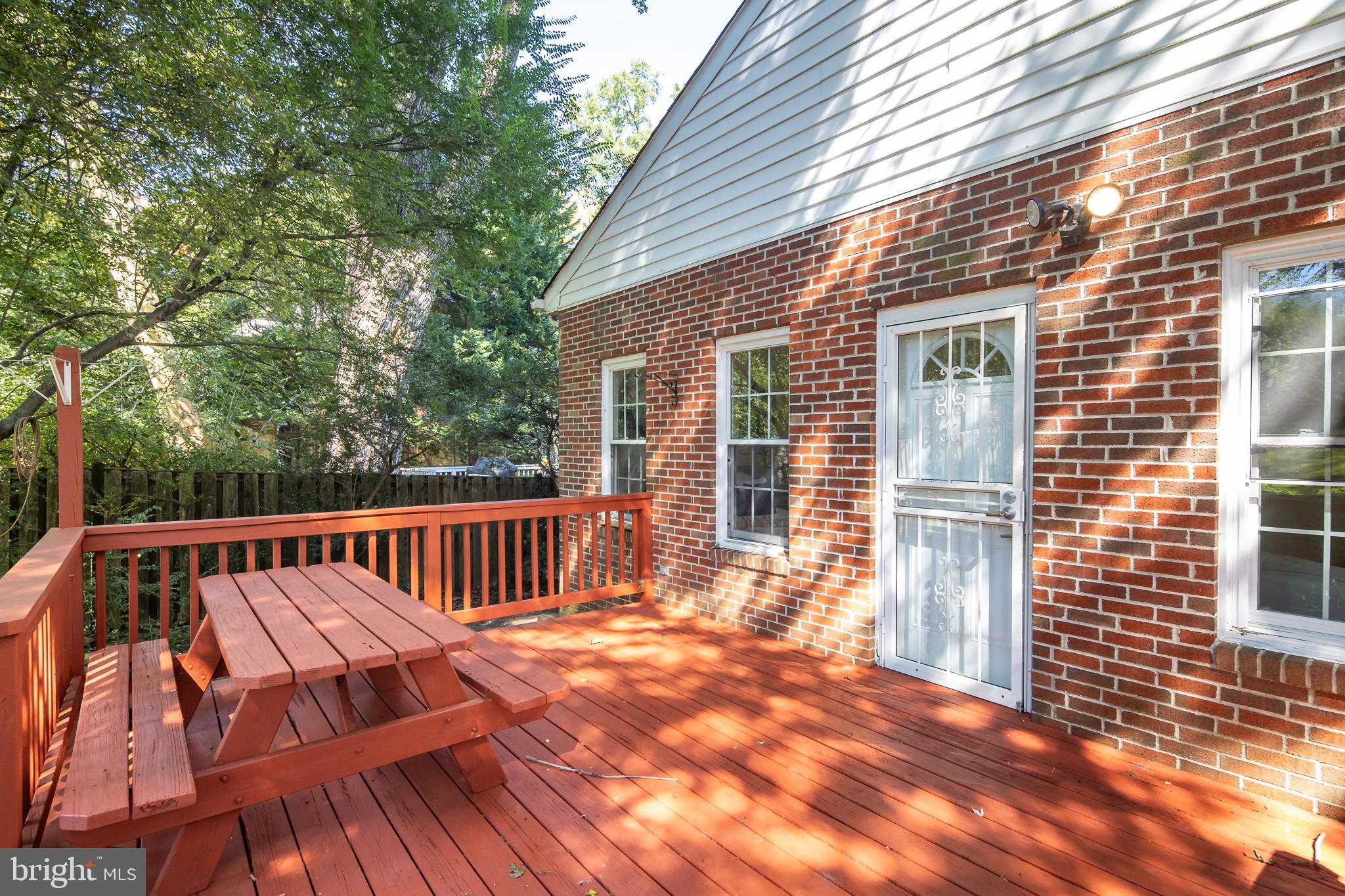 3500 SHEPHERD STREET