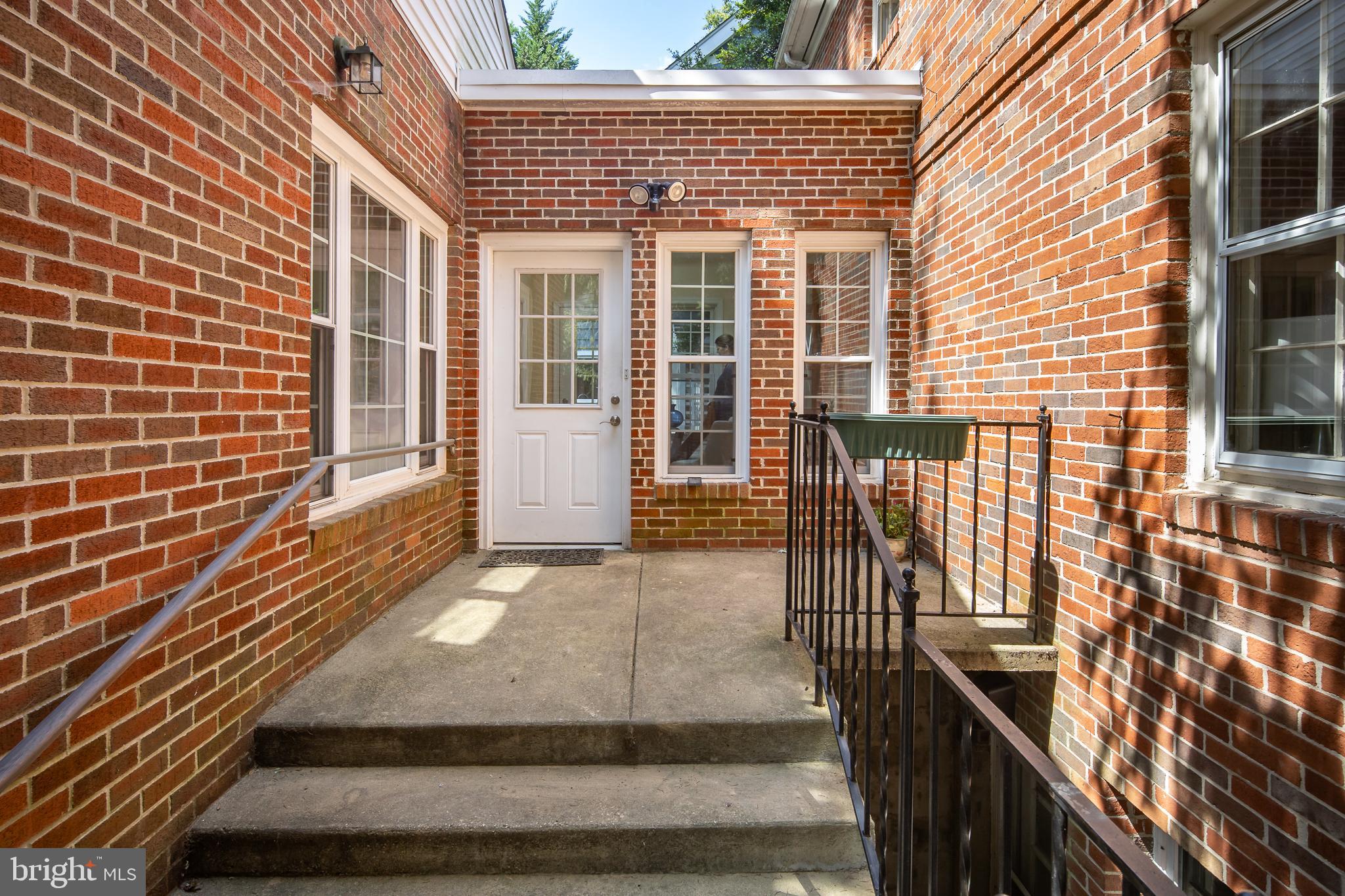 3500 SHEPHERD STREET