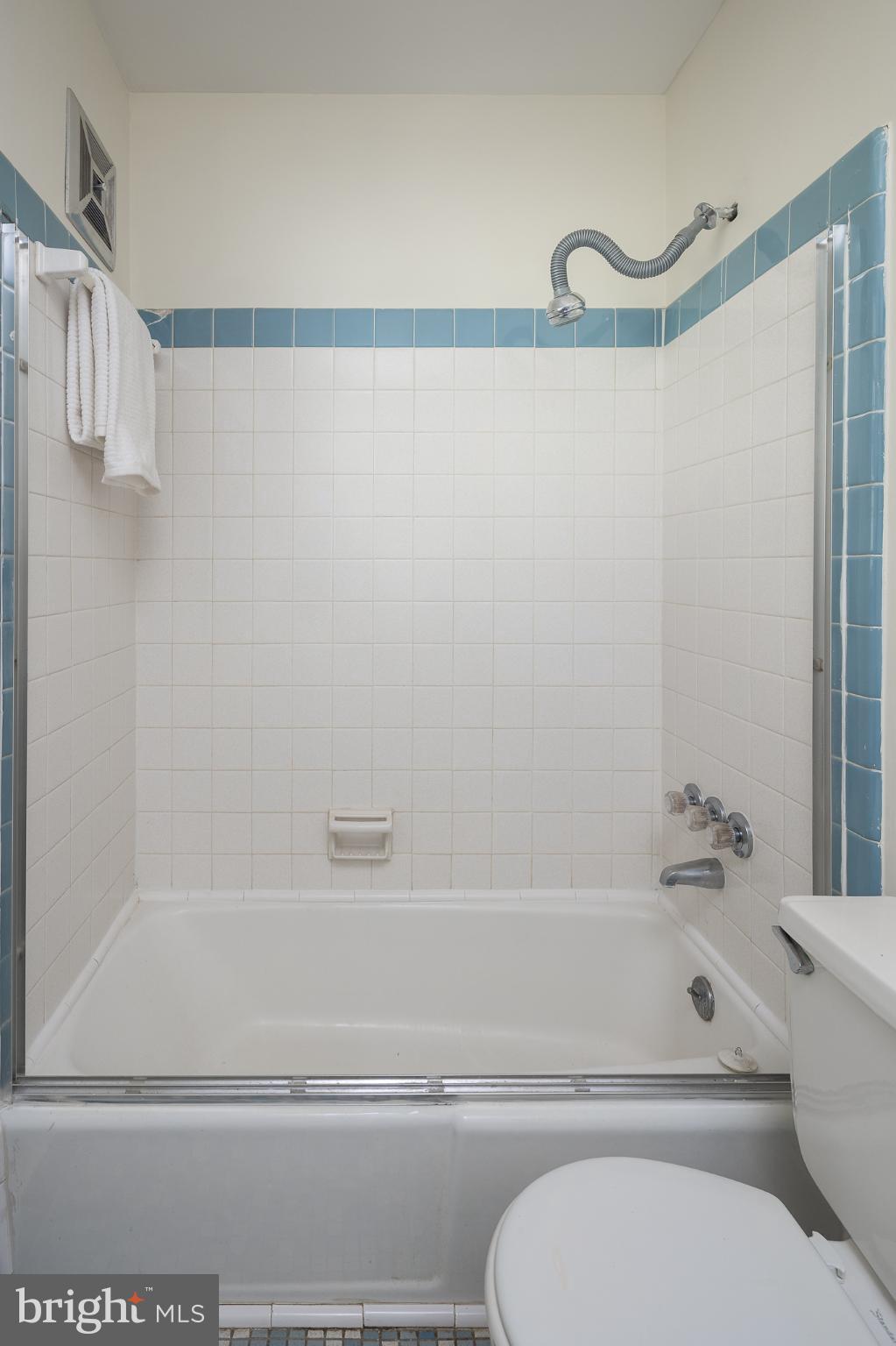 3500 SHEPHERD STREET