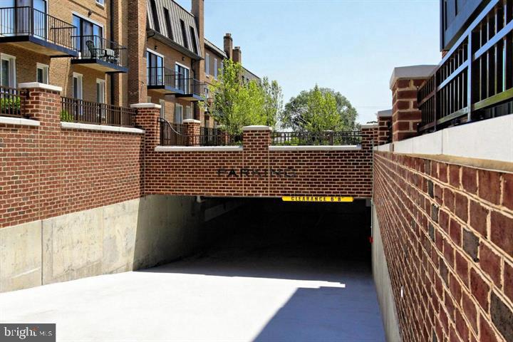 2101 N MONROE STREET 110