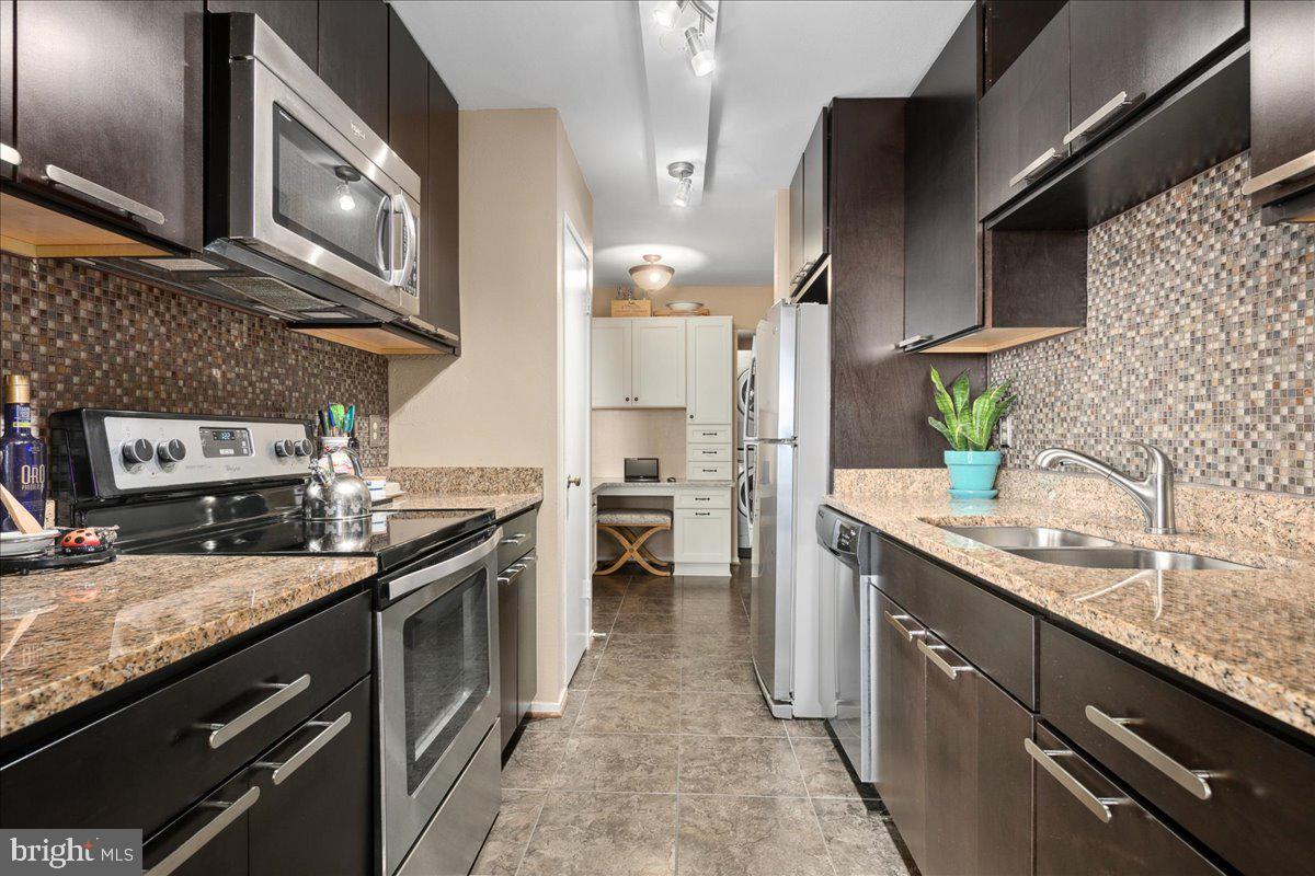 6101 EDSALL ROAD 911