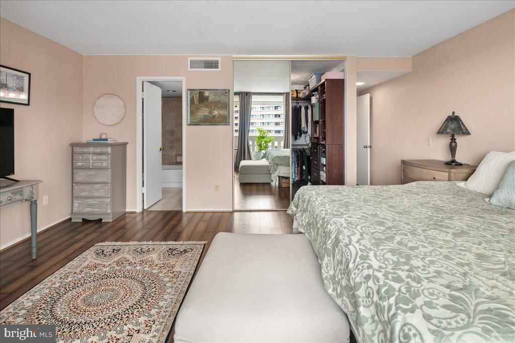 6101 EDSALL ROAD 911