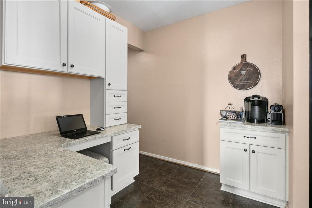 6101 EDSALL ROAD 911