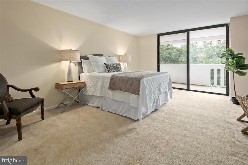 6101 EDSALL ROAD 702
