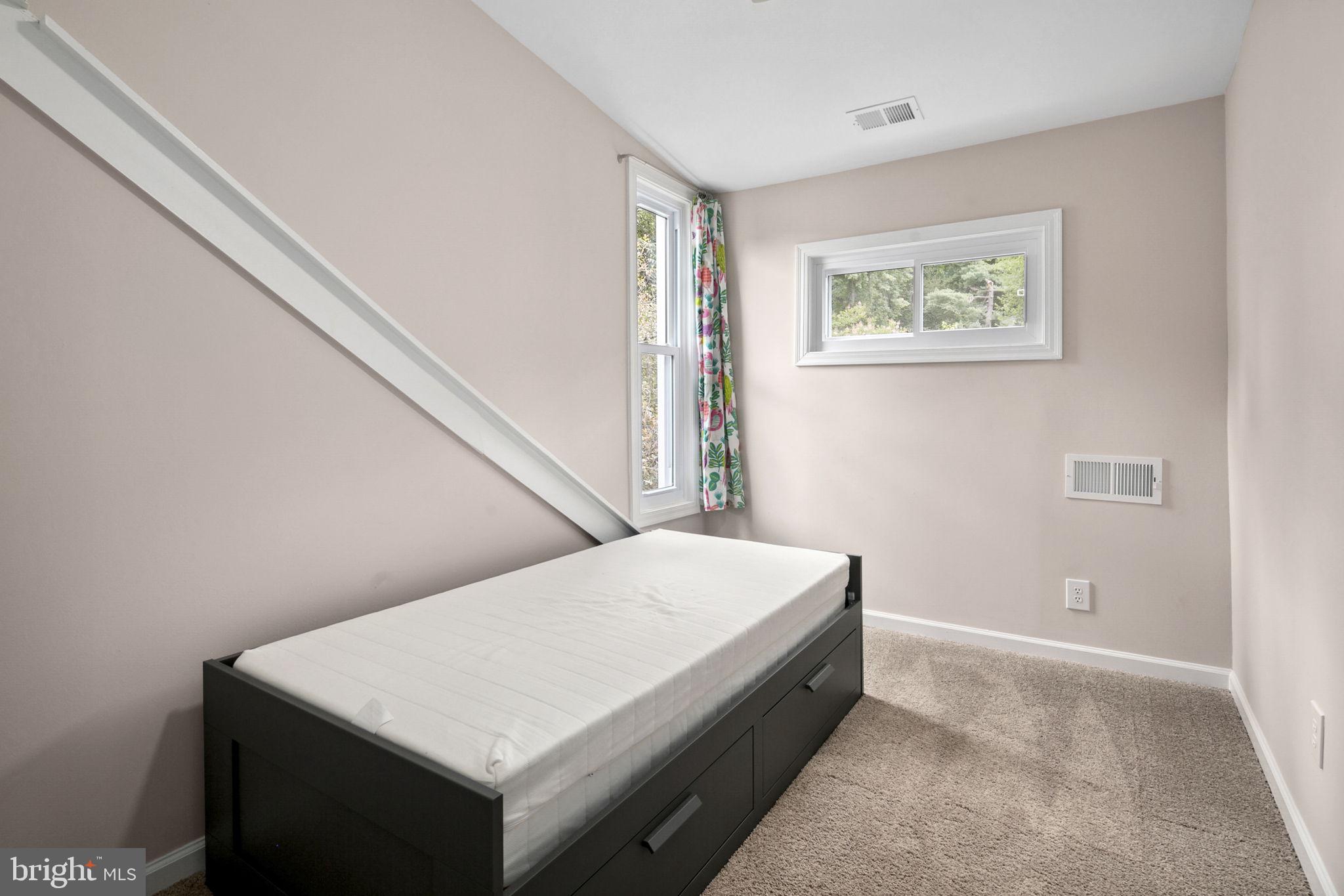 3424 SPRING DRIVE