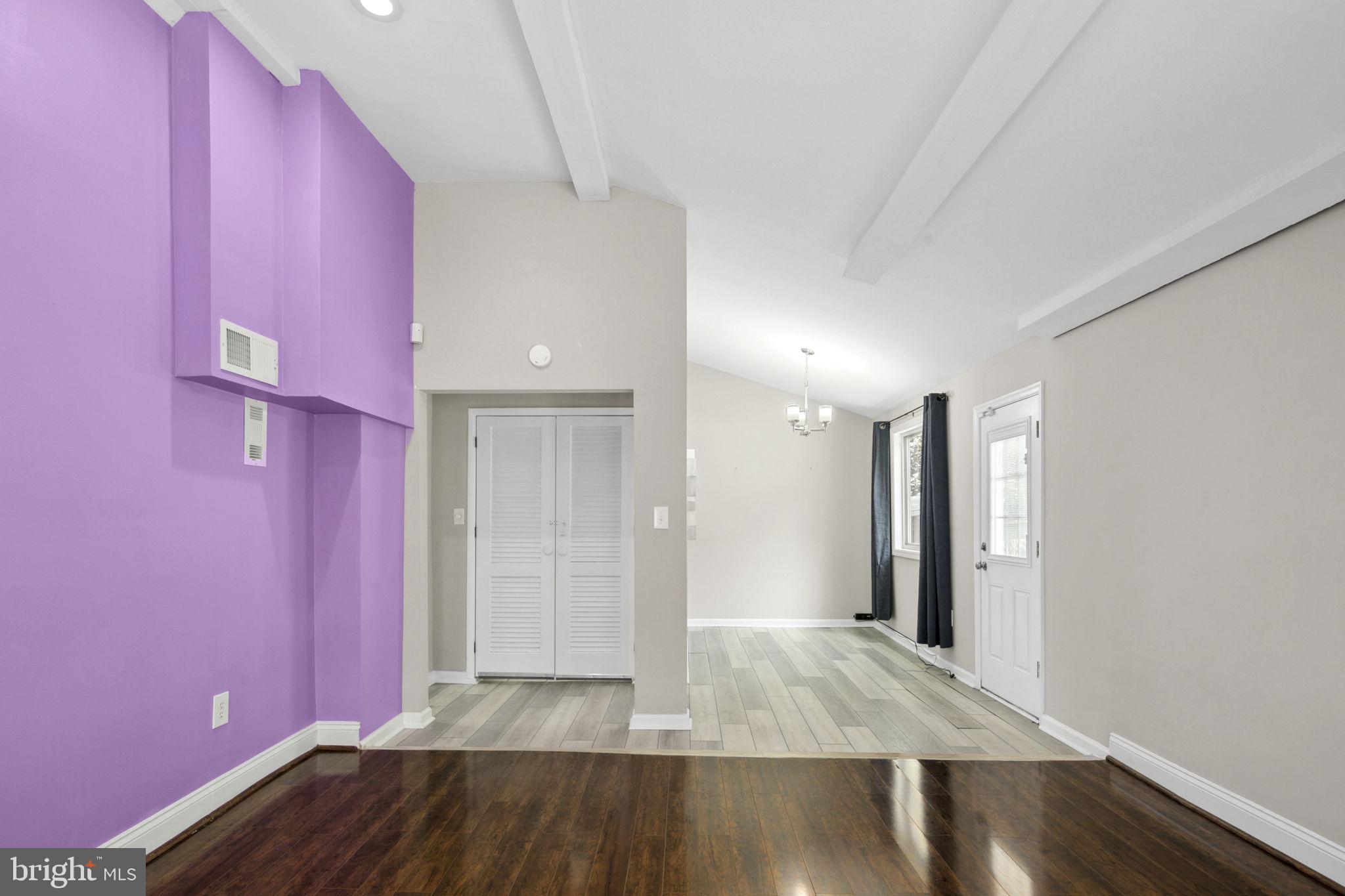 3424 SPRING DRIVE