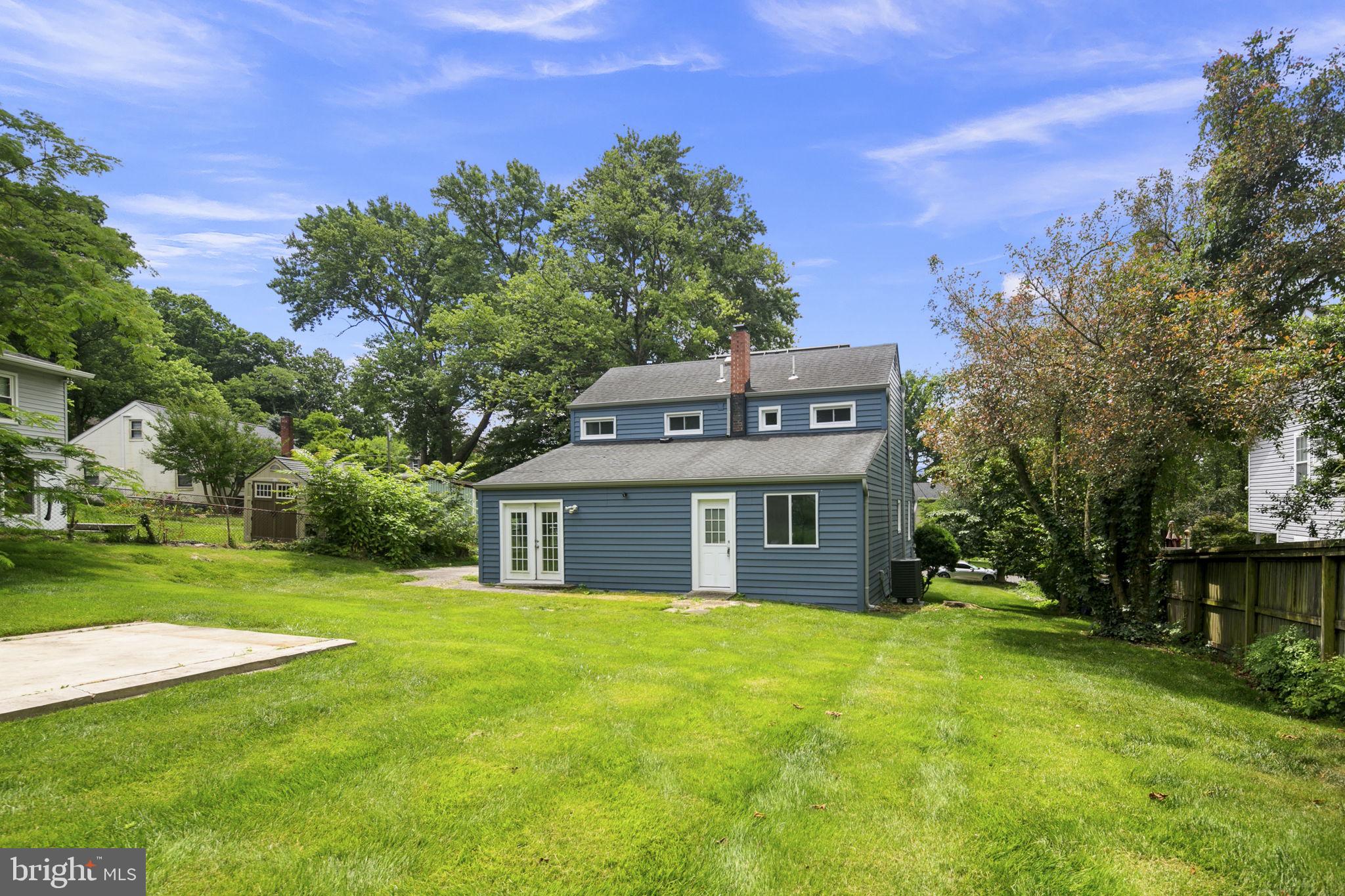 3424 SPRING DRIVE