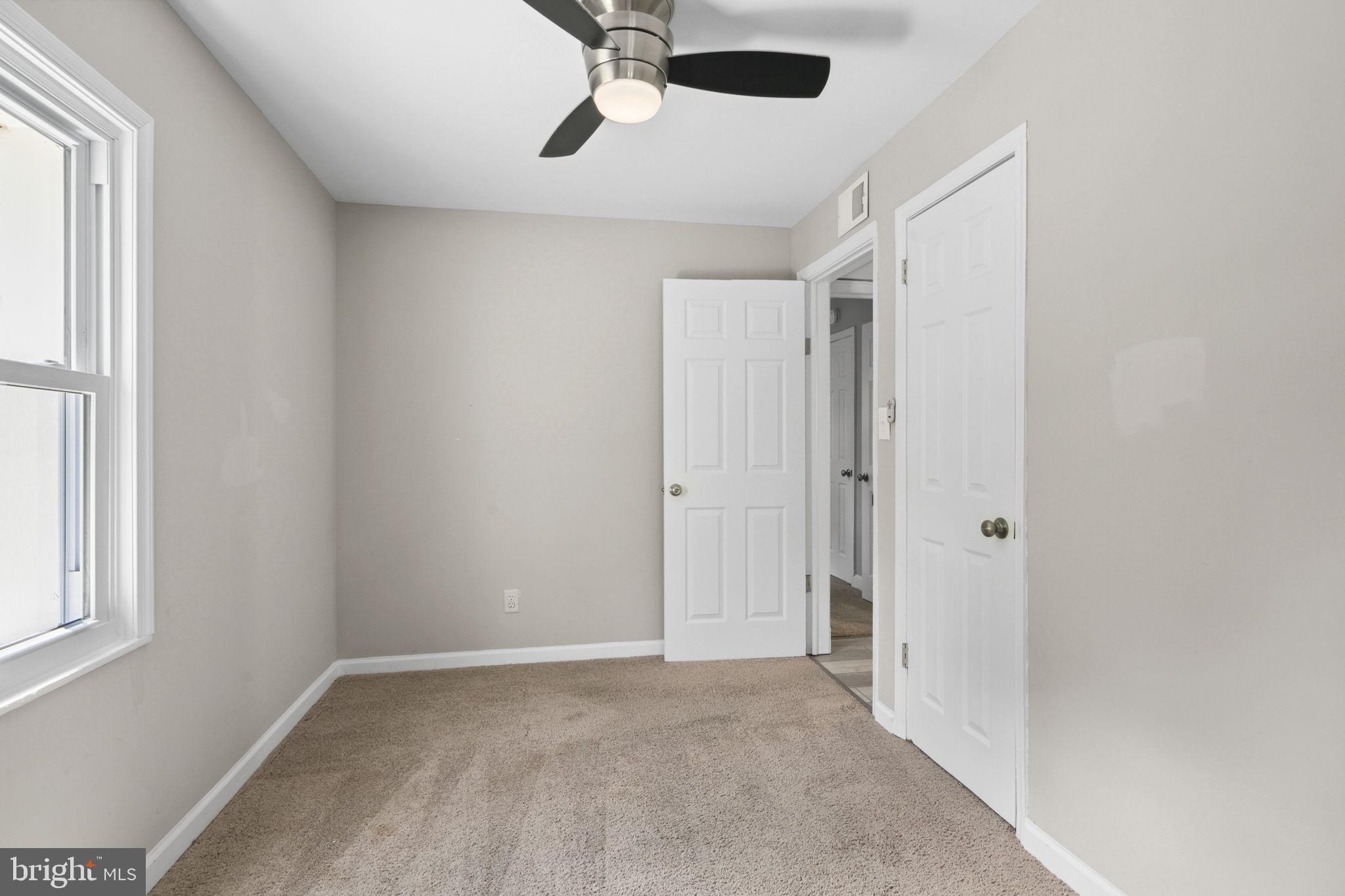 3424 SPRING DRIVE