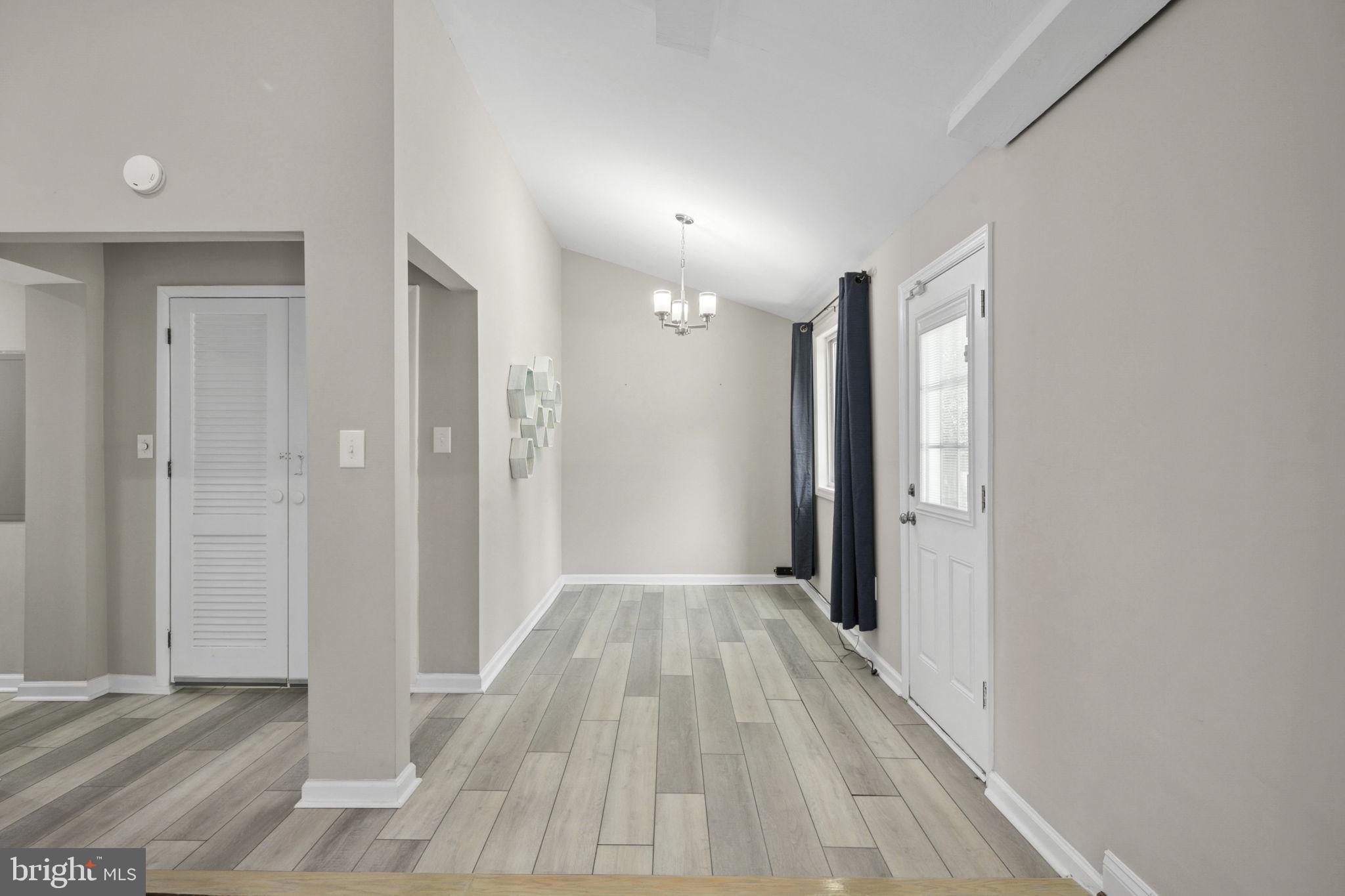 3424 SPRING DRIVE