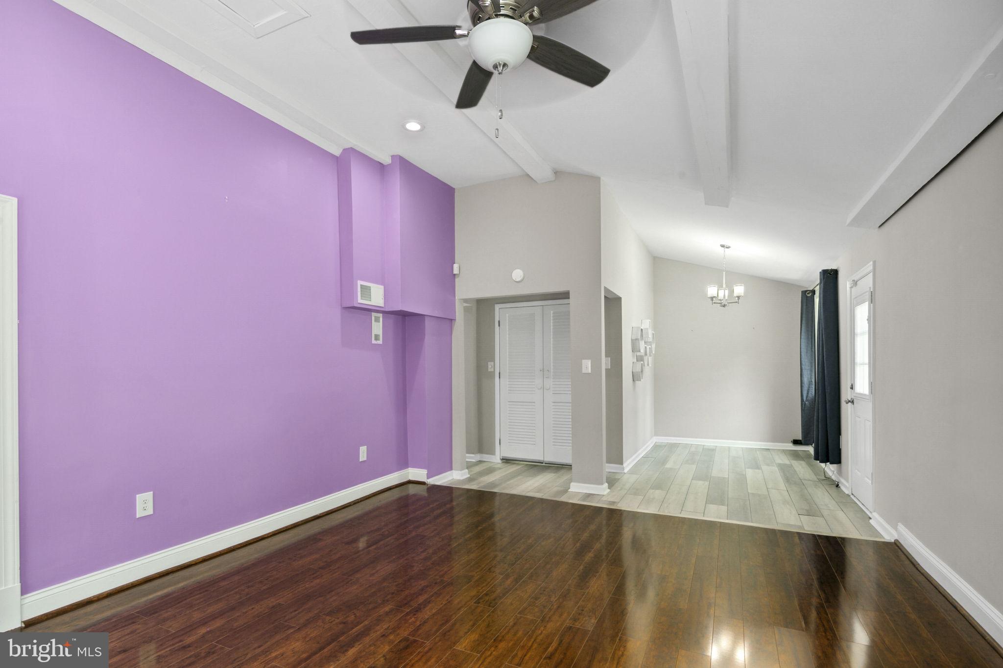 3424 SPRING DRIVE