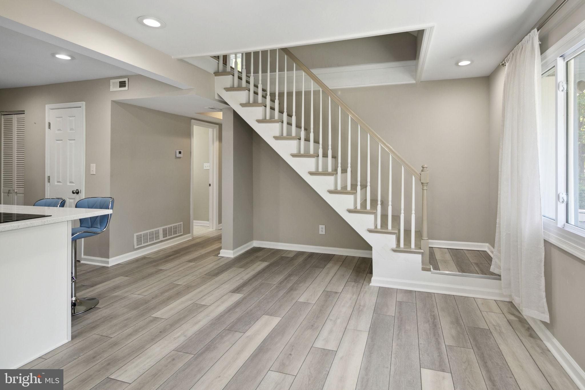 3424 SPRING DRIVE