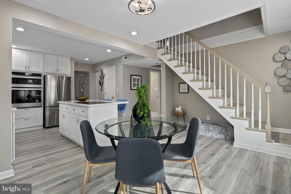 3424 SPRING DRIVE