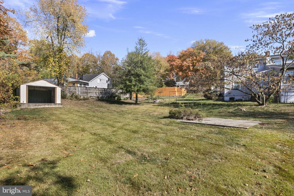 3424 SPRING DRIVE