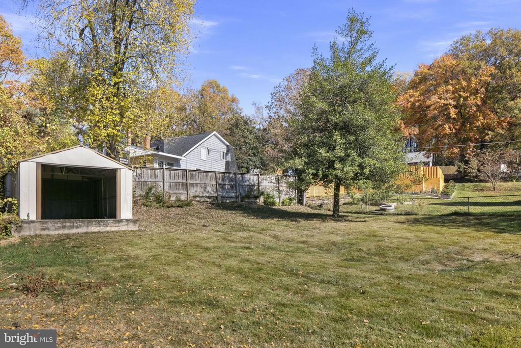3424 SPRING DRIVE