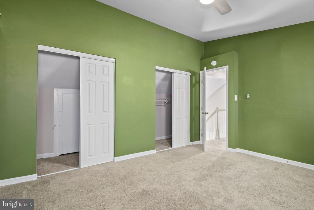 3424 SPRING DRIVE