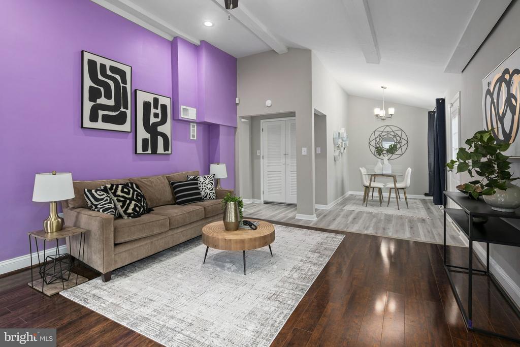 3424 SPRING DRIVE