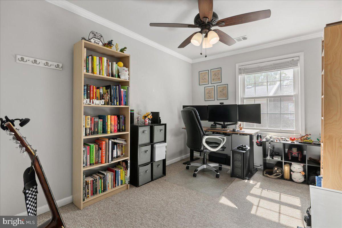9623 BLAKE LANE