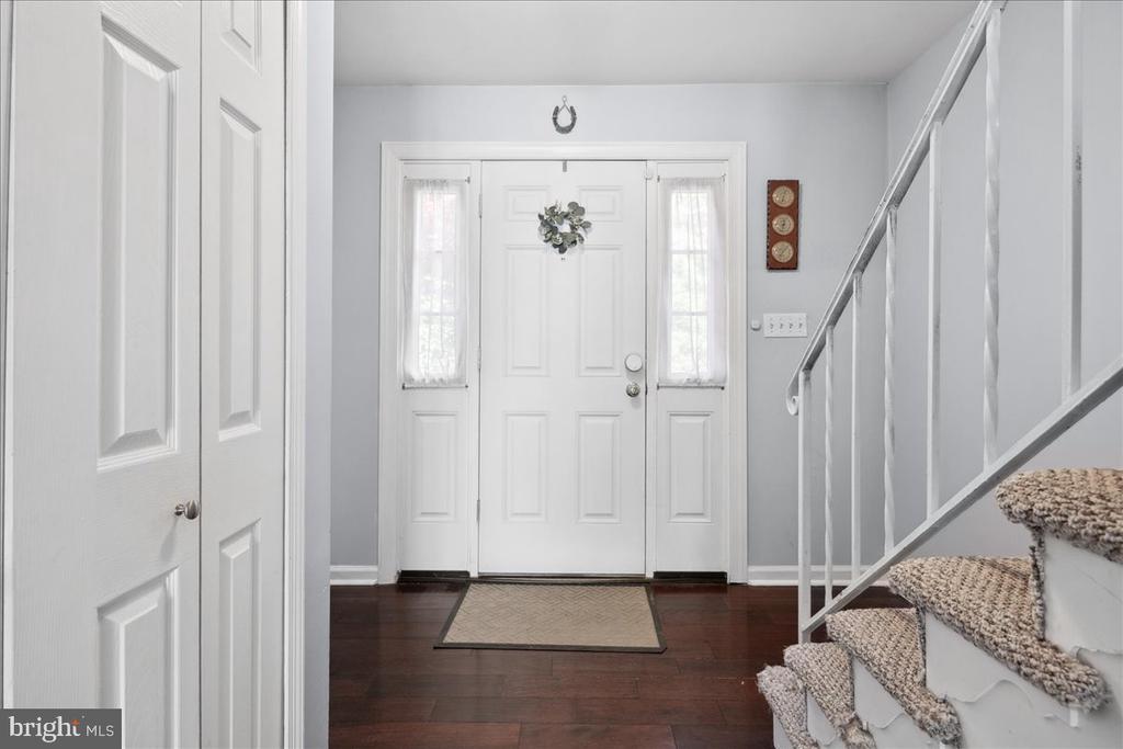 9623 BLAKE LANE
