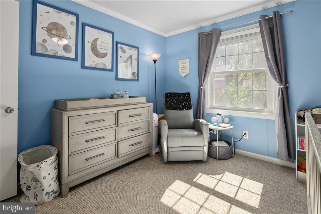 9623 BLAKE LANE