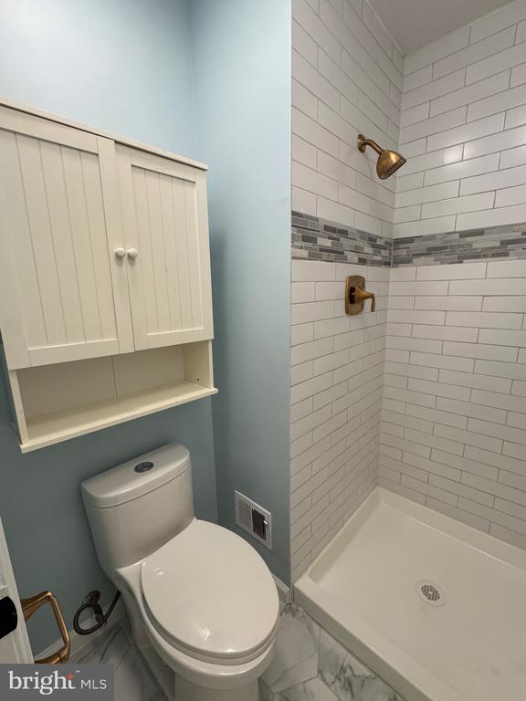 4773 KANDEL COURT
