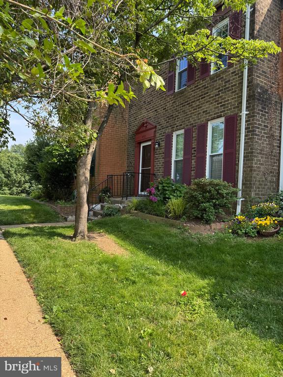 4773 KANDEL COURT
