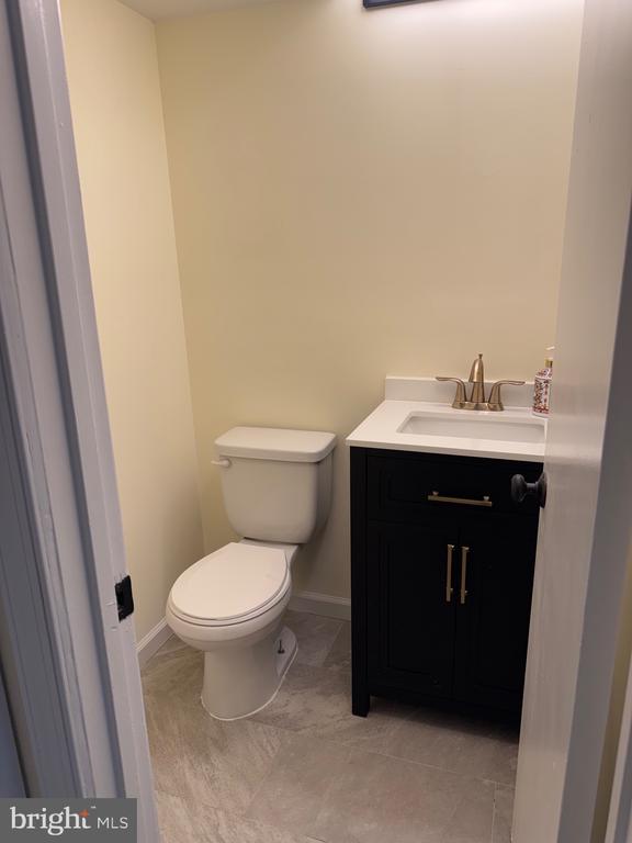 4773 KANDEL COURT