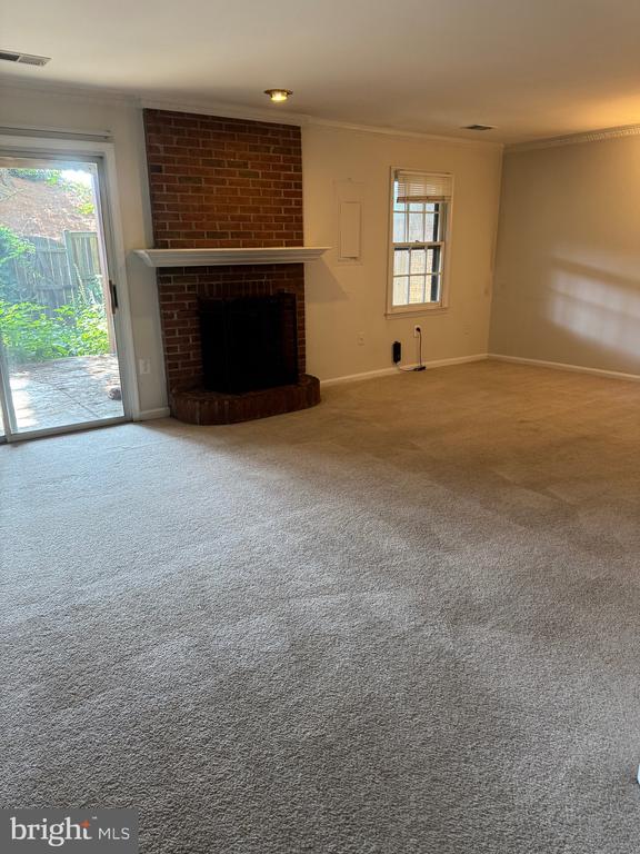 2872 SUTTON OAKS LANE