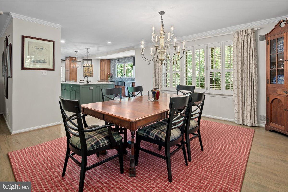 12421 HENDERSON ROAD