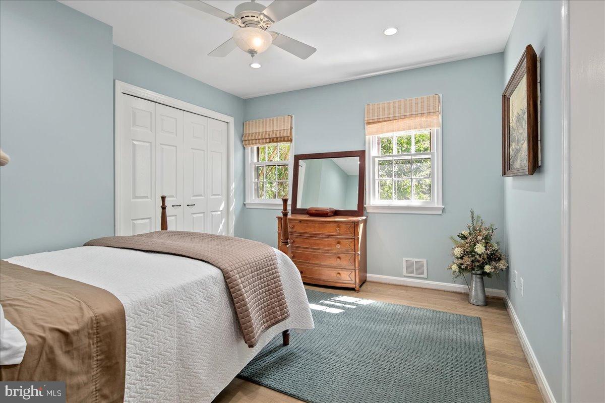 12421 HENDERSON ROAD