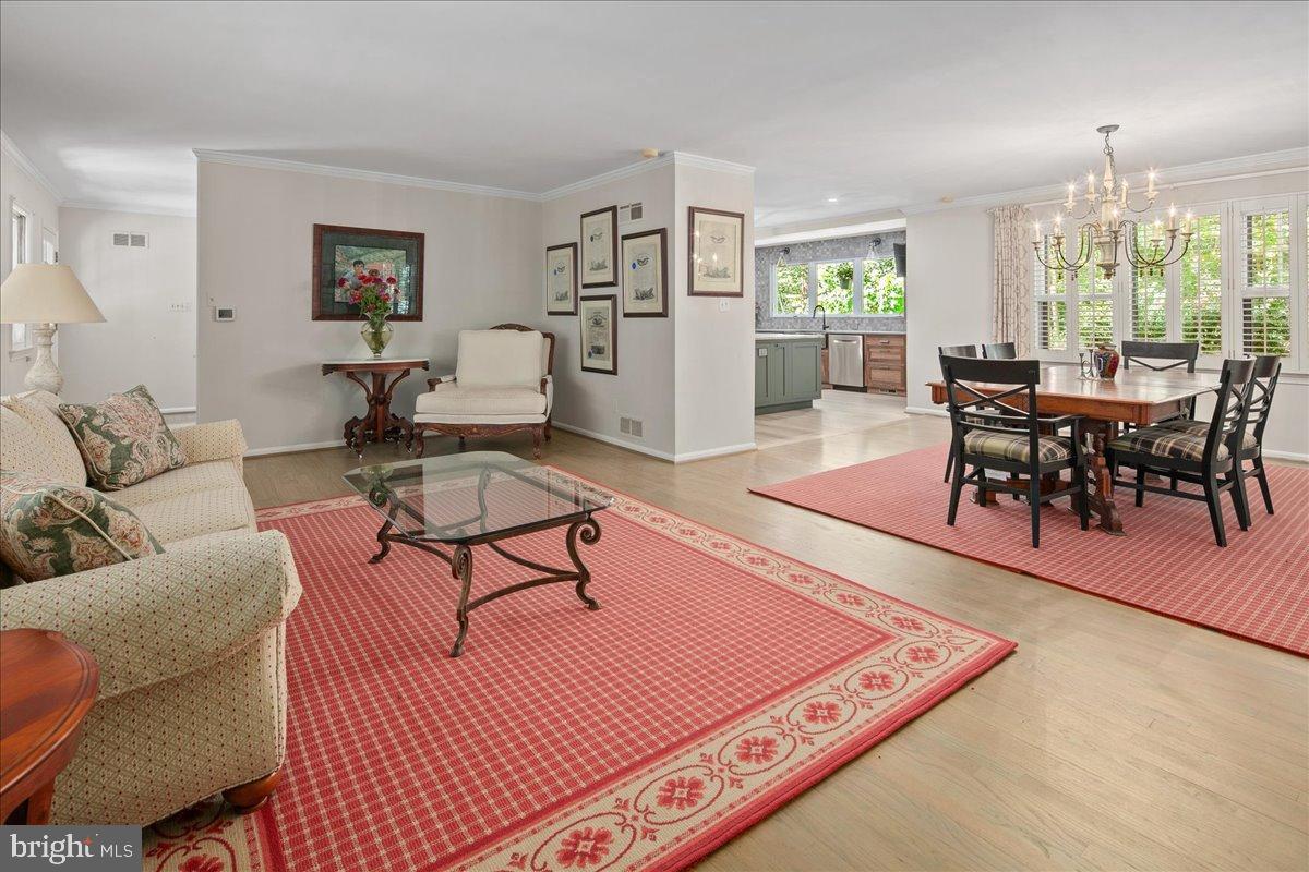 12421 HENDERSON ROAD