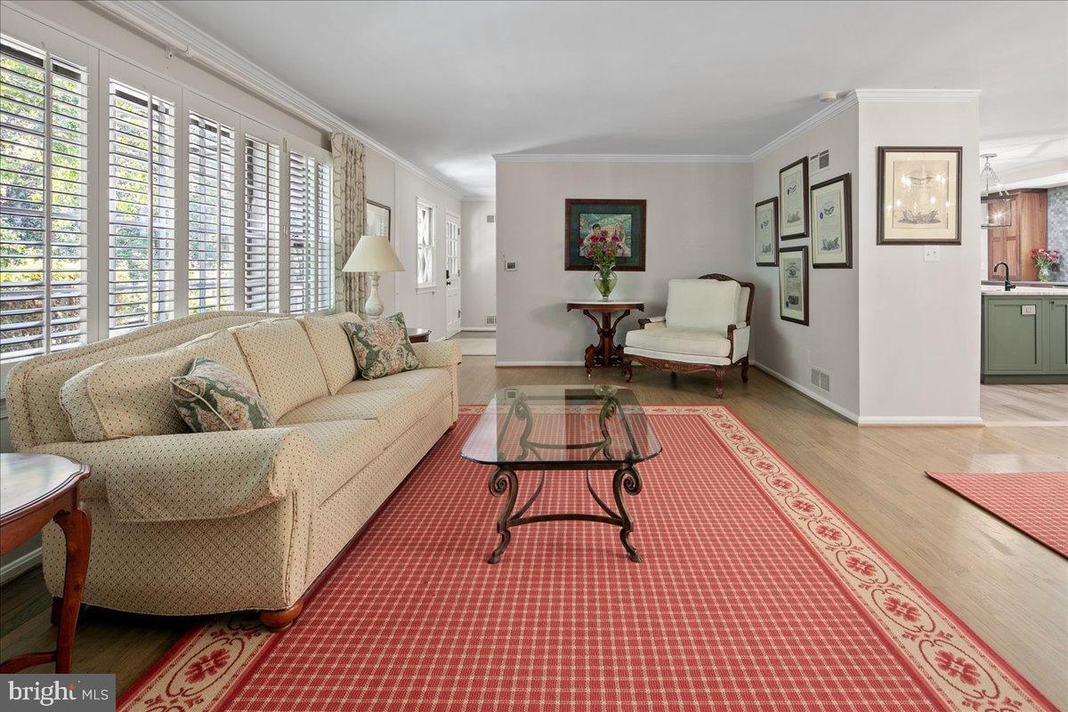 12421 HENDERSON ROAD